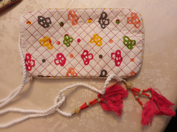 Mobile Pouch